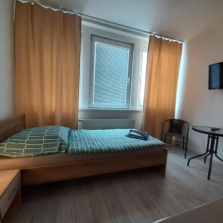 Penzión pre hostí Tina Presov