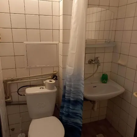 Tina Guest house *